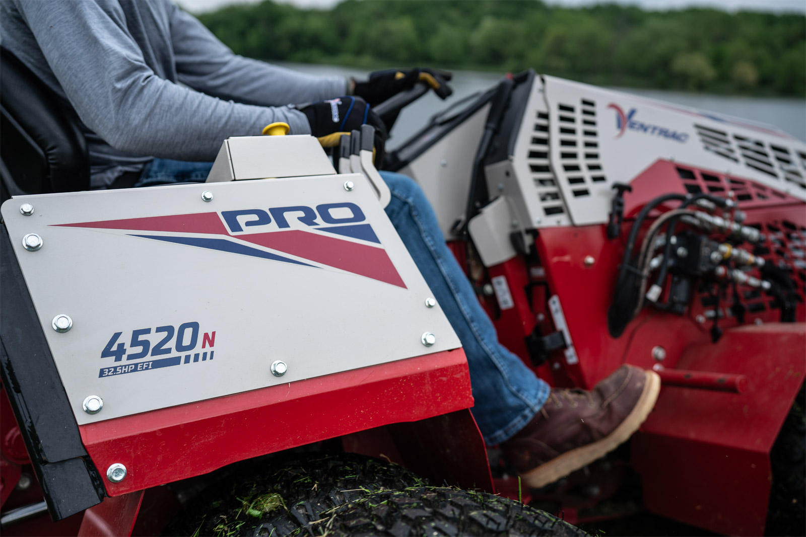 Ventrac 4520 PRO - Image 2