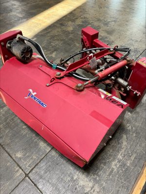 Ventrac NJ380 Broom