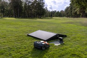 Husqvarna Solar Charger System