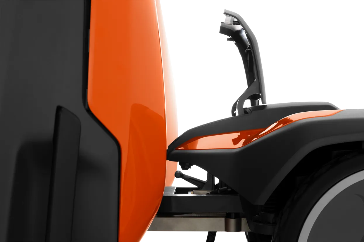 Husqvarna CEORA™ Cutting Deck Razor 43M - Image 2