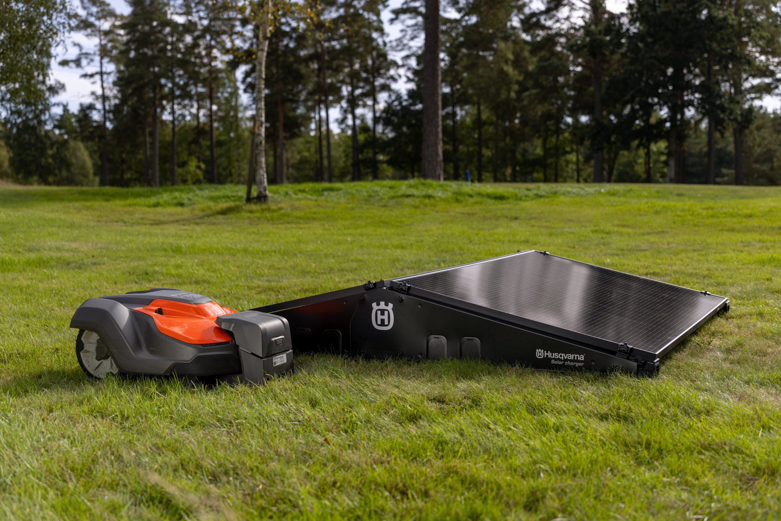 Husqvarna Solar Charger System - Image 3