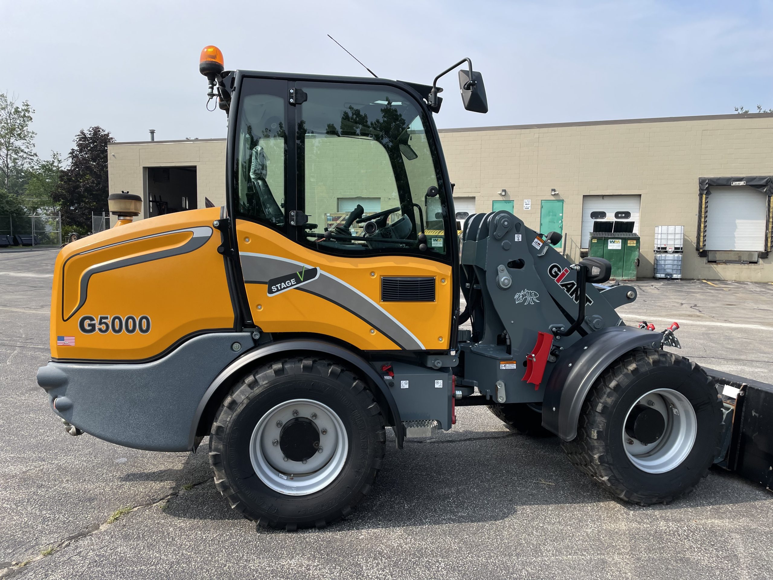 Giant G5000 Zbar wheel loader - Image 6