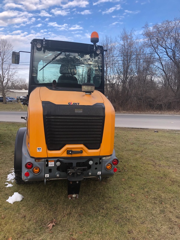 Giant G5000 wheel loader - Image 2