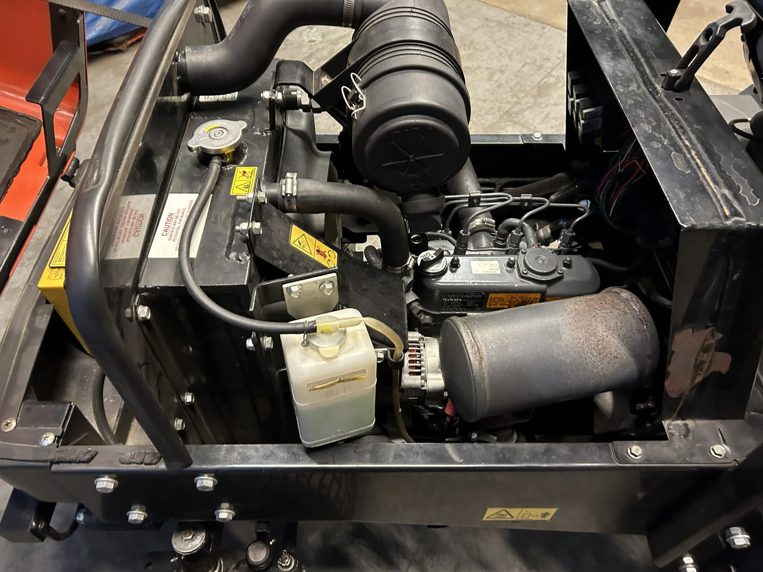 Jacobsen Turfcat 2WD Outfront Rotary Mower - Image 4