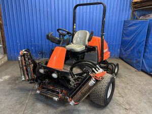 Jacobsen LF550 4wd fairway mower