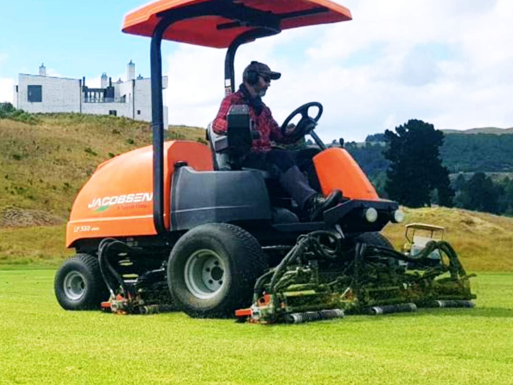 Jacobsen LF550 (EPA Tier 4 Final) - Image 2