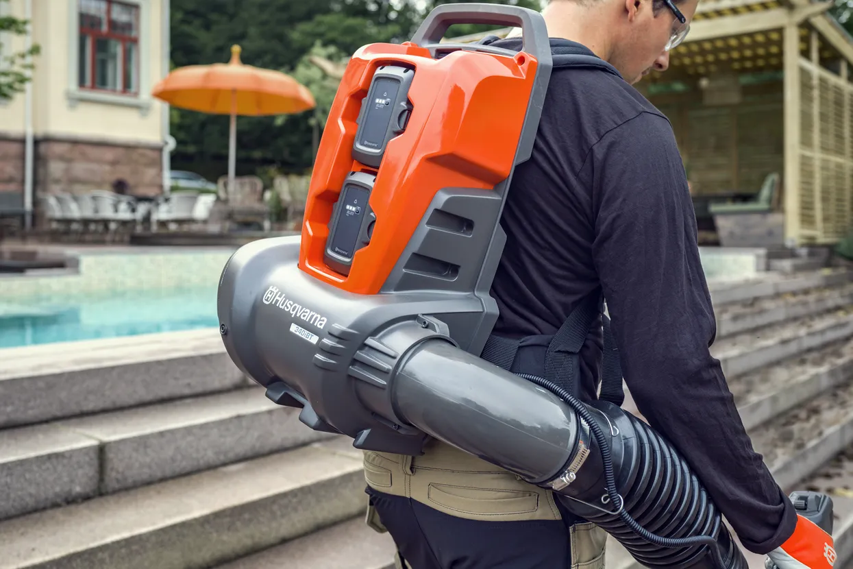 Husqvarna Backpack Blower 340iBT (tool only) Battery Powered - Image 2