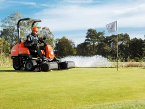 Jacobsen ECLIPSE® 360 ELiTE Greens Mower