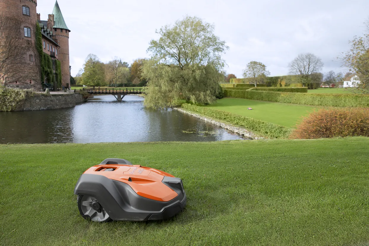 HUSQVARNA AUTOMOWER® 520 - Image 3