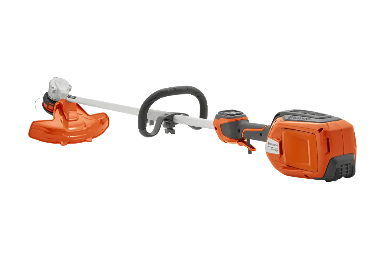 Husqvarna Weed Eater® 320iL (battery and charger included)