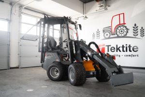 Tektite G1200 Giant Loader Cab 25.03.13-31