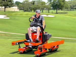 Smithco Tournament Ultra XL 70 Greensroller